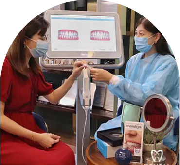 An Invisalign scanning and digital treatment-planning demonstration at Dental Designs Clinic